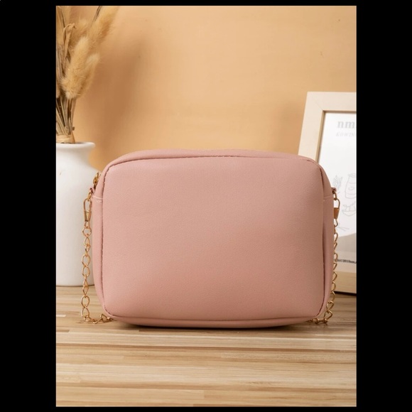 Brand New Pink Crossbody Bag - Picture 2 of 4